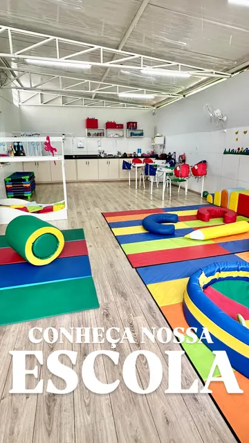 Capa do vídeo de apresentação dos espaços da escola