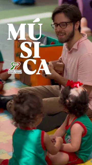 Capa do vídeo de uma aula de musicalização